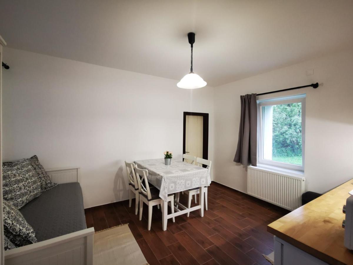 Huvoesvoelgy Vendeghaz Apartment *
